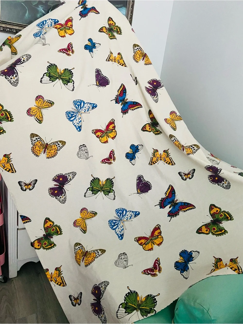 Botanical Butterfly Cream Cloth Tablecloth 55” X 84”